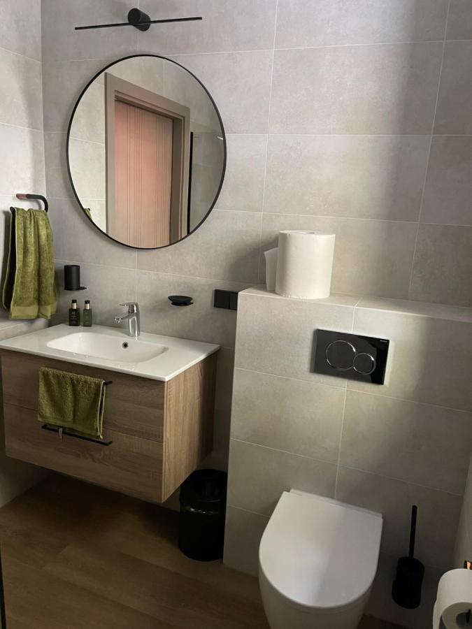 Pine House Appartement Zujunai